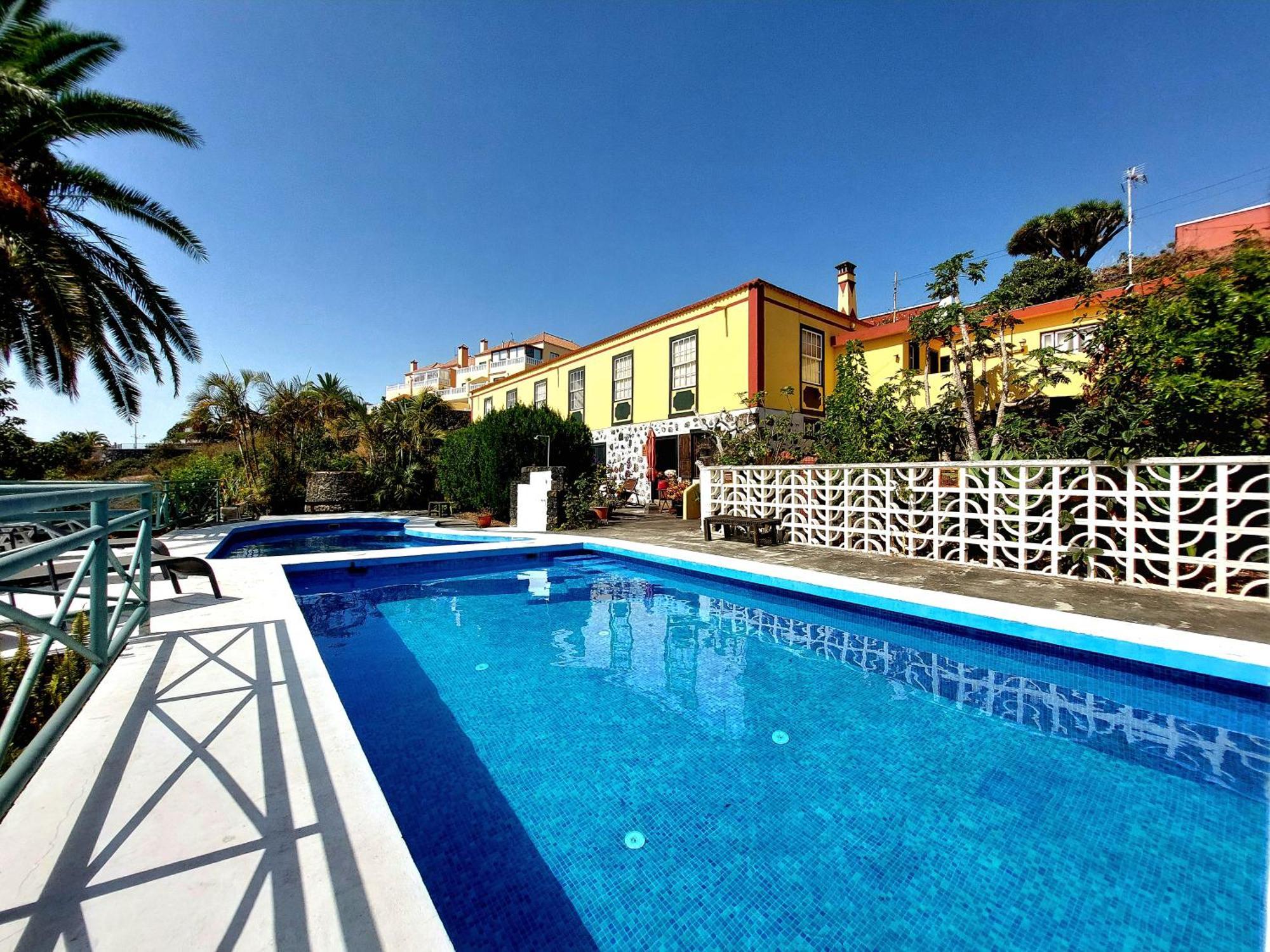 Villa Asuncion D Brena Baja Exterior photo